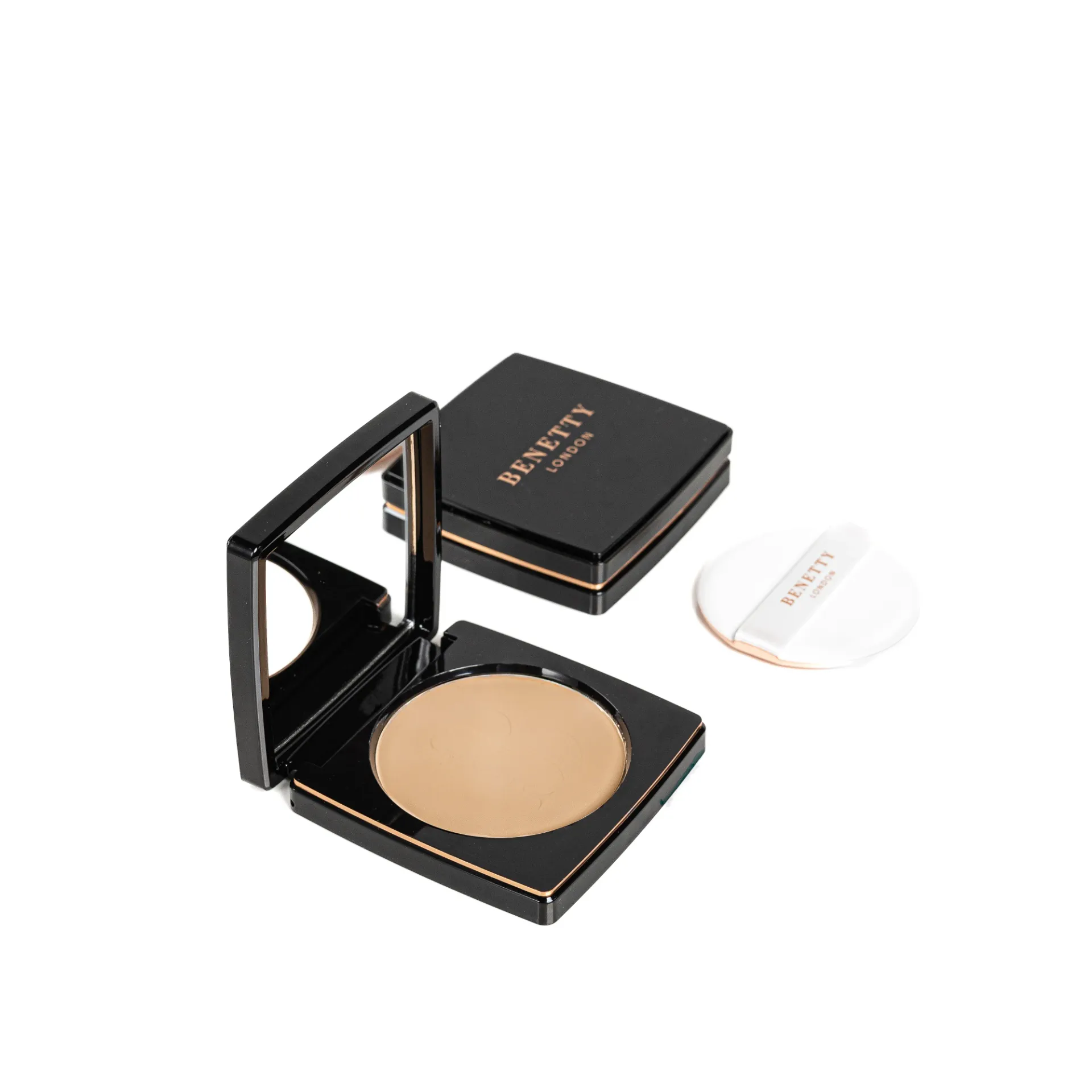Pro Filt'r Soft Matte Powder Foundation from BENETTY LONDON, Medium to Full Coverage, Lightweight & Long-Lasting wear, Beige 210
