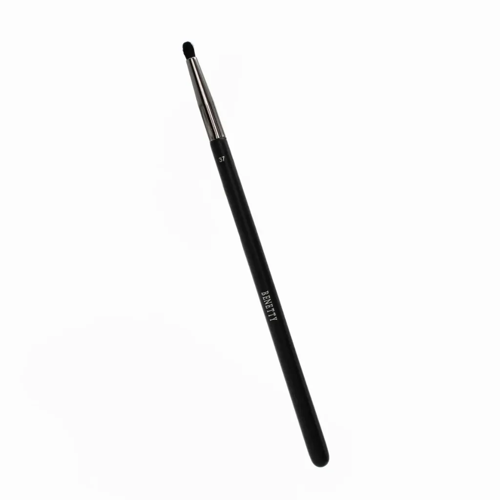 Small Tapered Blending Brush  from BENETTY LONDON, No. 37