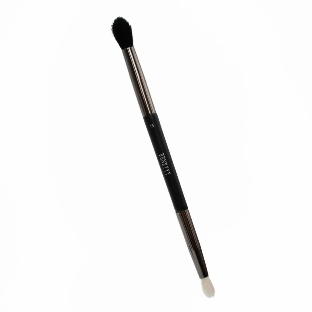 Crease / Blending Brush  from BENETTY LONDON, No. 13